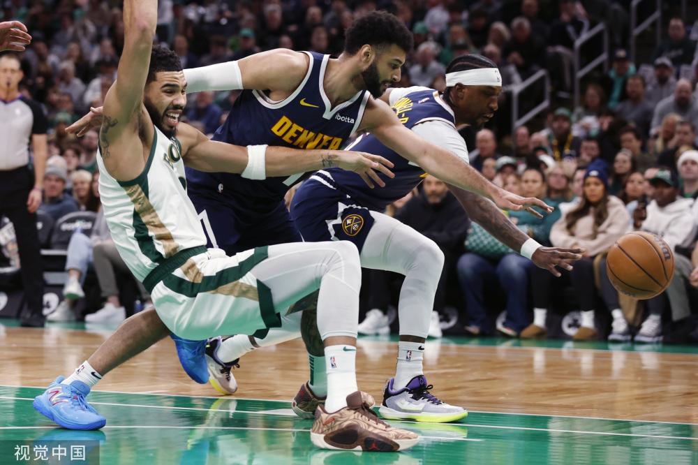 个故事都以 个故事都以