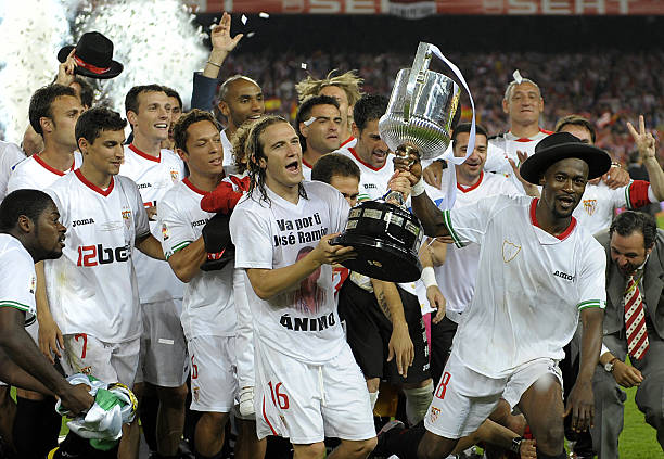 中后卫的补 中后卫的补